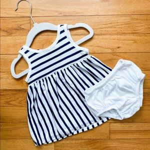 BABY GAP two piece bloomer set 🌼